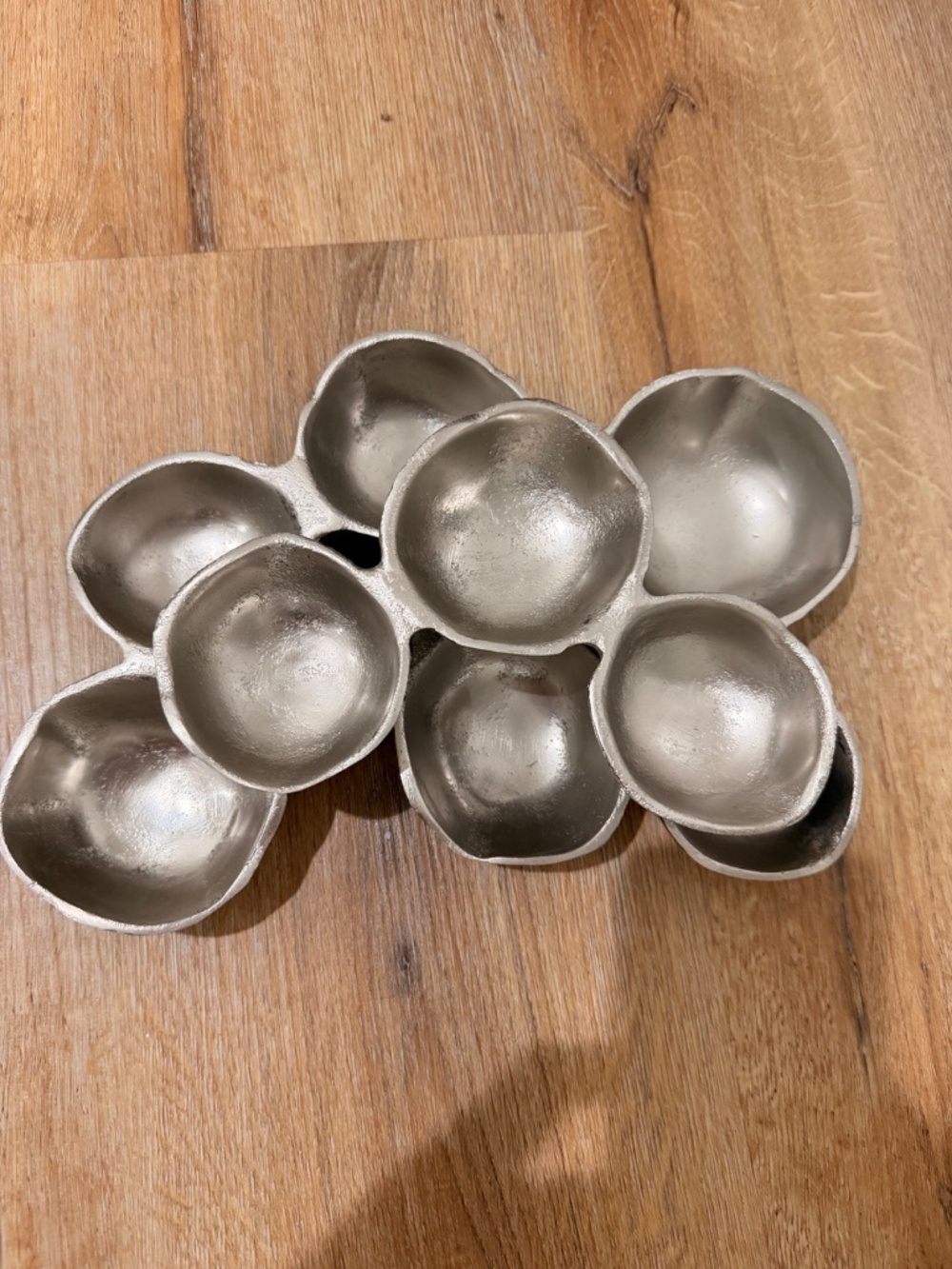 Zodax Modern Silver Metal 9-Cup Cluster Bowl Relish Tray SNW